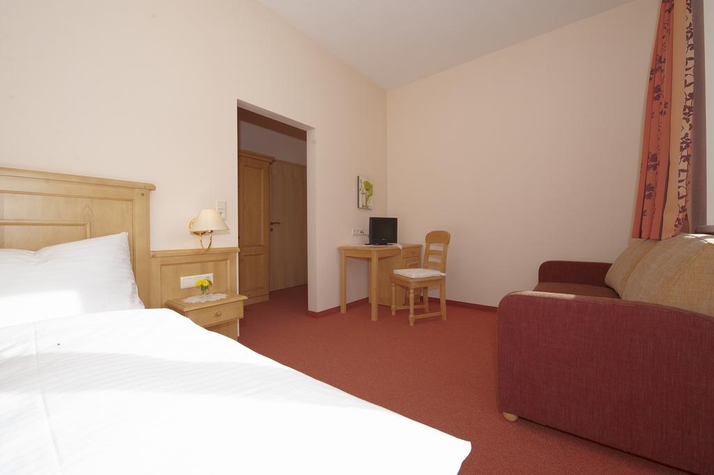 Hotel Pariente Schladming Exterior foto
